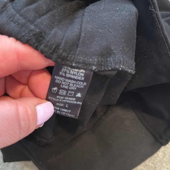 Black stretchy leggings pants - Picture 3 of 6